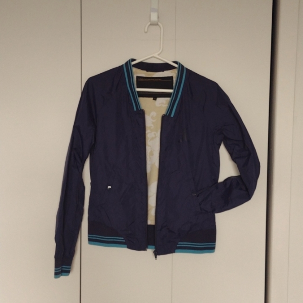 3/$30 🌸WESC JACKET Size S